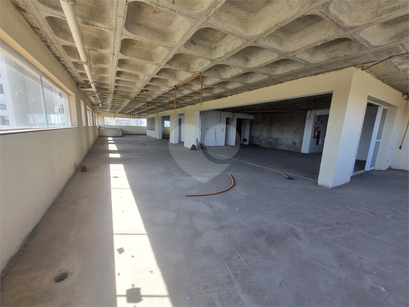 Apartamento à venda com 4 quartos, sendo 3 suítes, em Jardim Judith, Sorocaba, SP