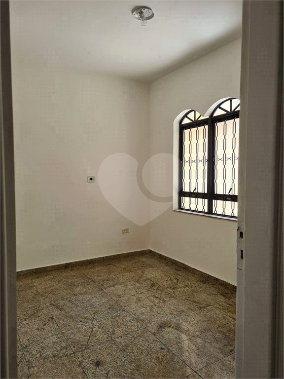 Sobrado à venda ou para alugar com 3 quartos, sendo 1 suíte, em Alto da Boa Vista, São Paulo, SP