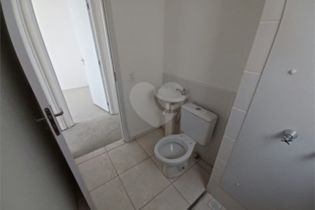 Apartamento à venda com 2 quartos em Santa Cruz, Rio de Janeiro, RJ