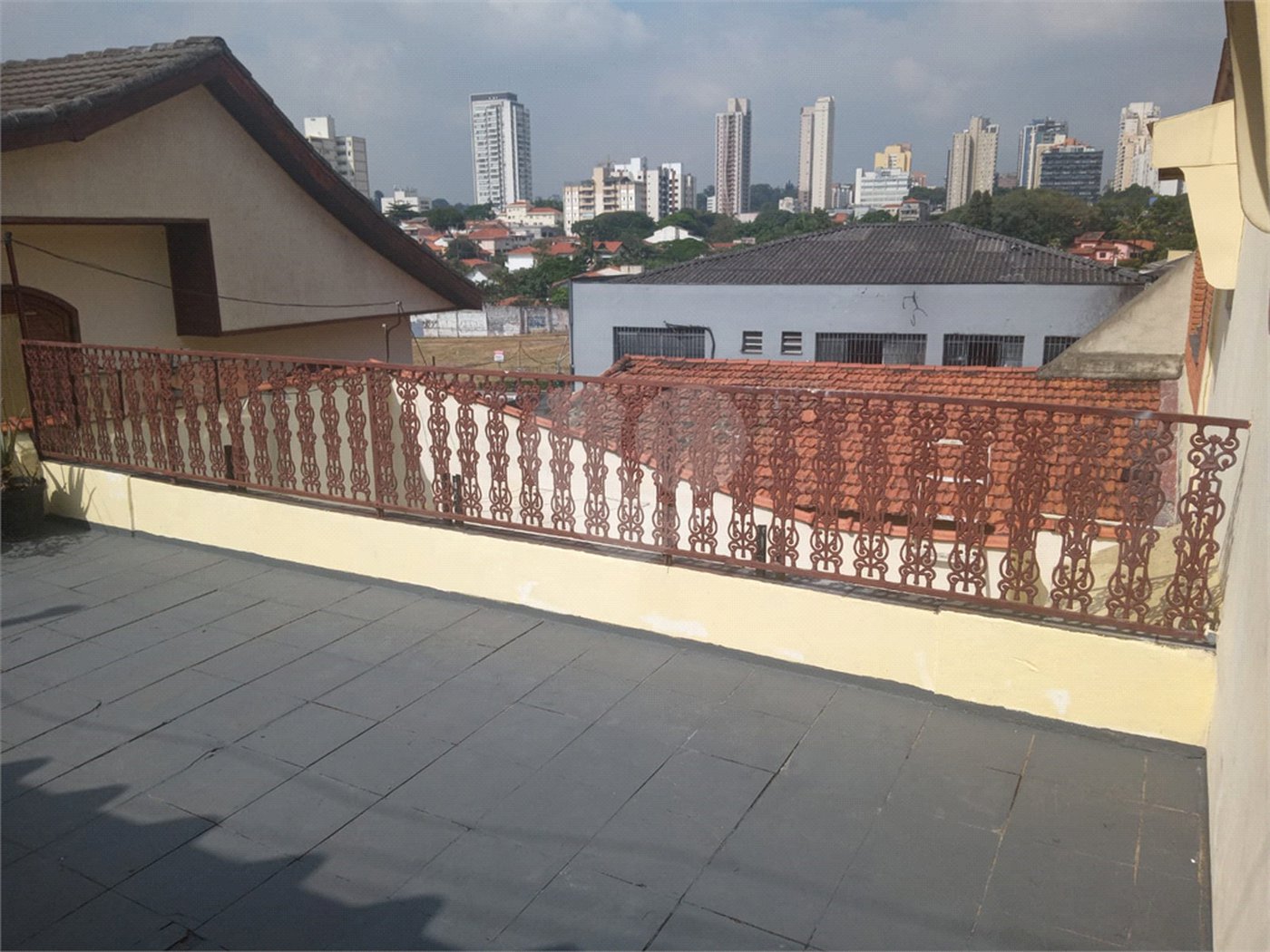 Sobrado à venda com 4 quartos, sendo 2 suítes,  em Instituto de Previdência, São Paulo, SP