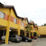Sobrado a venda em Condominio fechado 80m 02 dormitórios 01 vaga