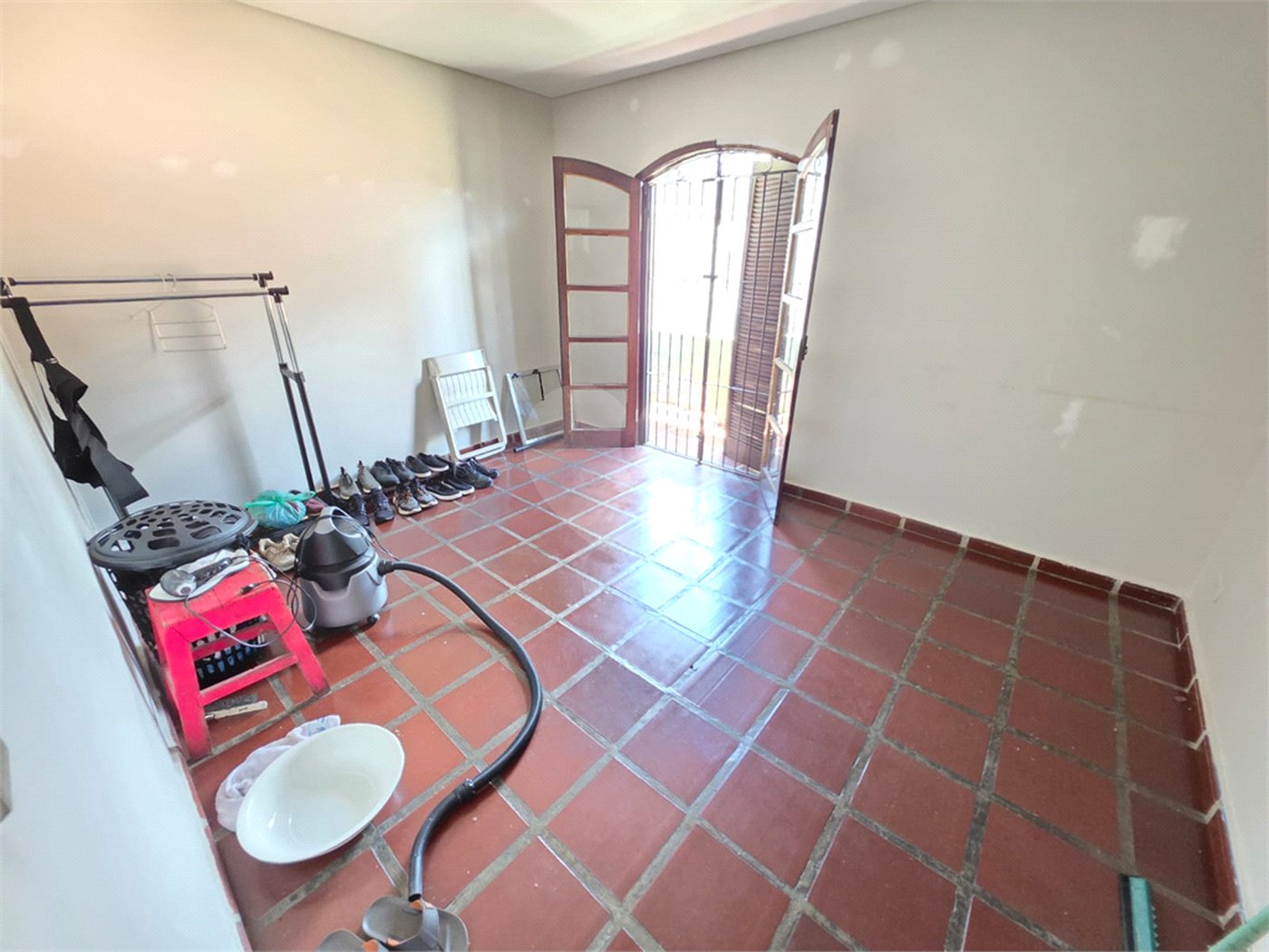 Casa à venda com 3 quartos, sendo 1 suíte,  em Ferreira, São Paulo, SP
