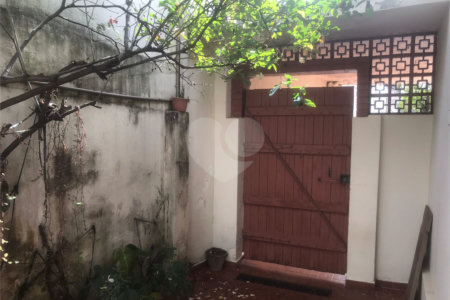Casa à venda com 5 quartos em Bela Aliança, São Paulo, SP