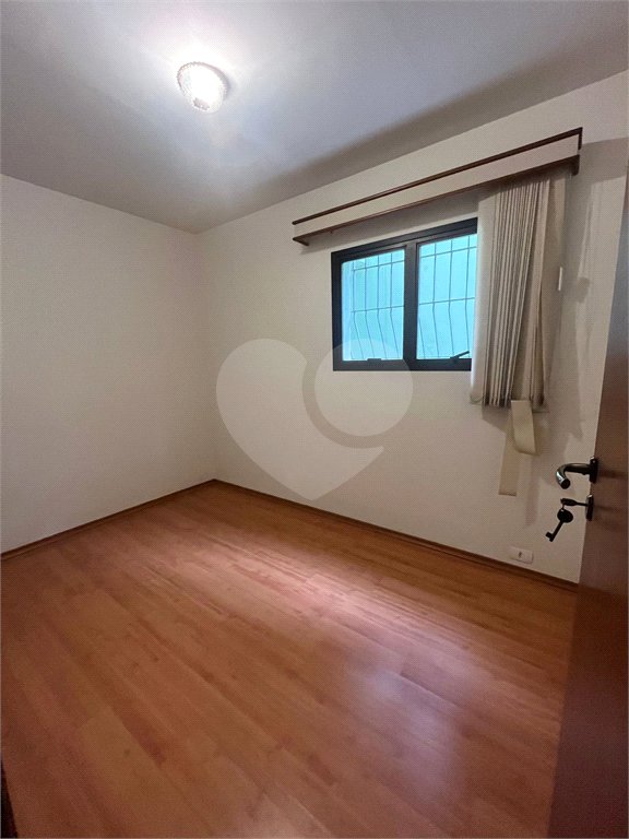 Sobrado à venda com 3 suítes em Tremembé, São Paulo, SP