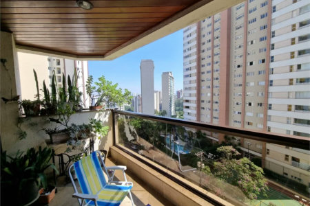 Apartamento à venda com 4 quartos, sendo 2 suítes, em Vila Suzana, São Paulo, SP