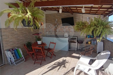 LINDO APARTAMENTO NA COBERTURA DO CONDOMÍNIO NOVA CALIFÓNIA R$498.000,00