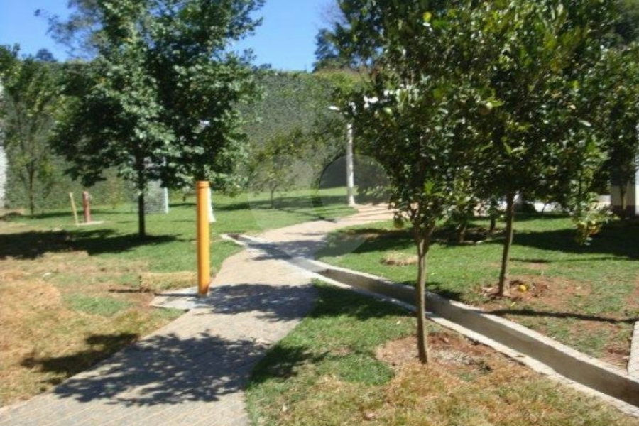 Sobrado à venda com 5 suítes em Juqueri Mirim, Mairiporã, SP