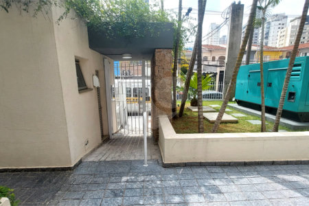 Apartamento à venda com 3 quartos, sendo 1 suíte, em Vila Olímpia, São Paulo, SP