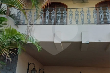 Sobrado à venda ou para alugar com 5 quartos, sendo 1 suíte,  em Vila Ida, São Paulo, SP