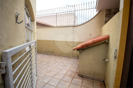 Casa à venda ou para alugar com 4 quartos, sendo 1 suíte, no Centro, São Roque, SP