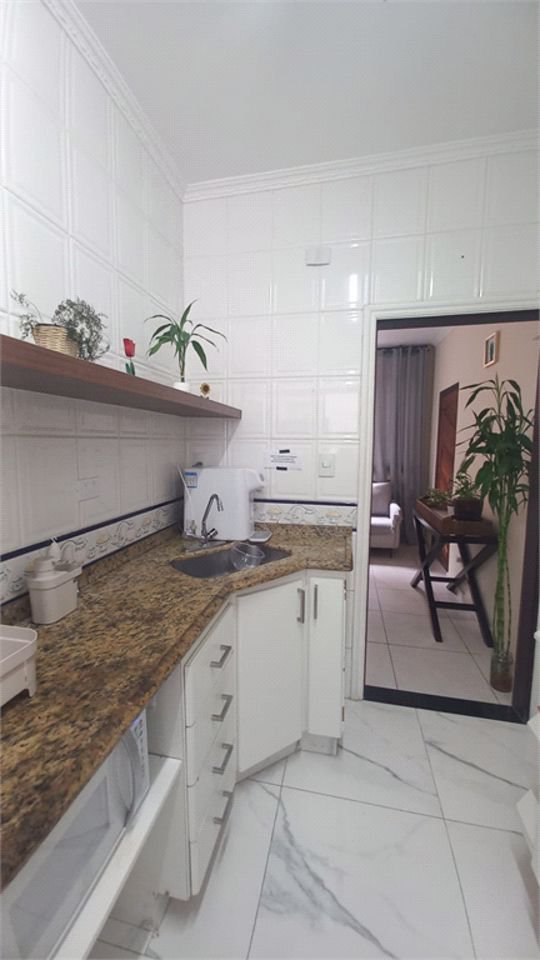 Apartamento com 3 dormitórios à venda, 87 m² por R$ 690.000,00 - Gonzaga - Santos/SP