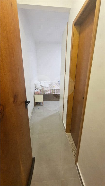 Casa à venda com 3 quartos, sendo 2 suítes, no condomínio Vale Encantado, Rio de Janeiro - RJ