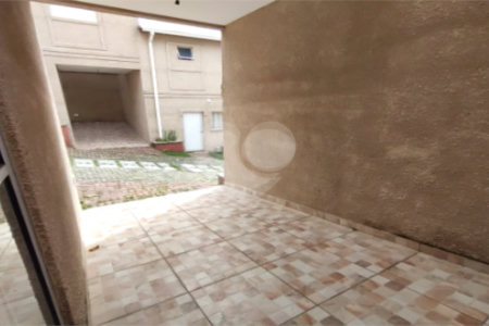 Casa para alugar com 2 suítes no condomínio Residencial Atucuri, São Paulo - SP