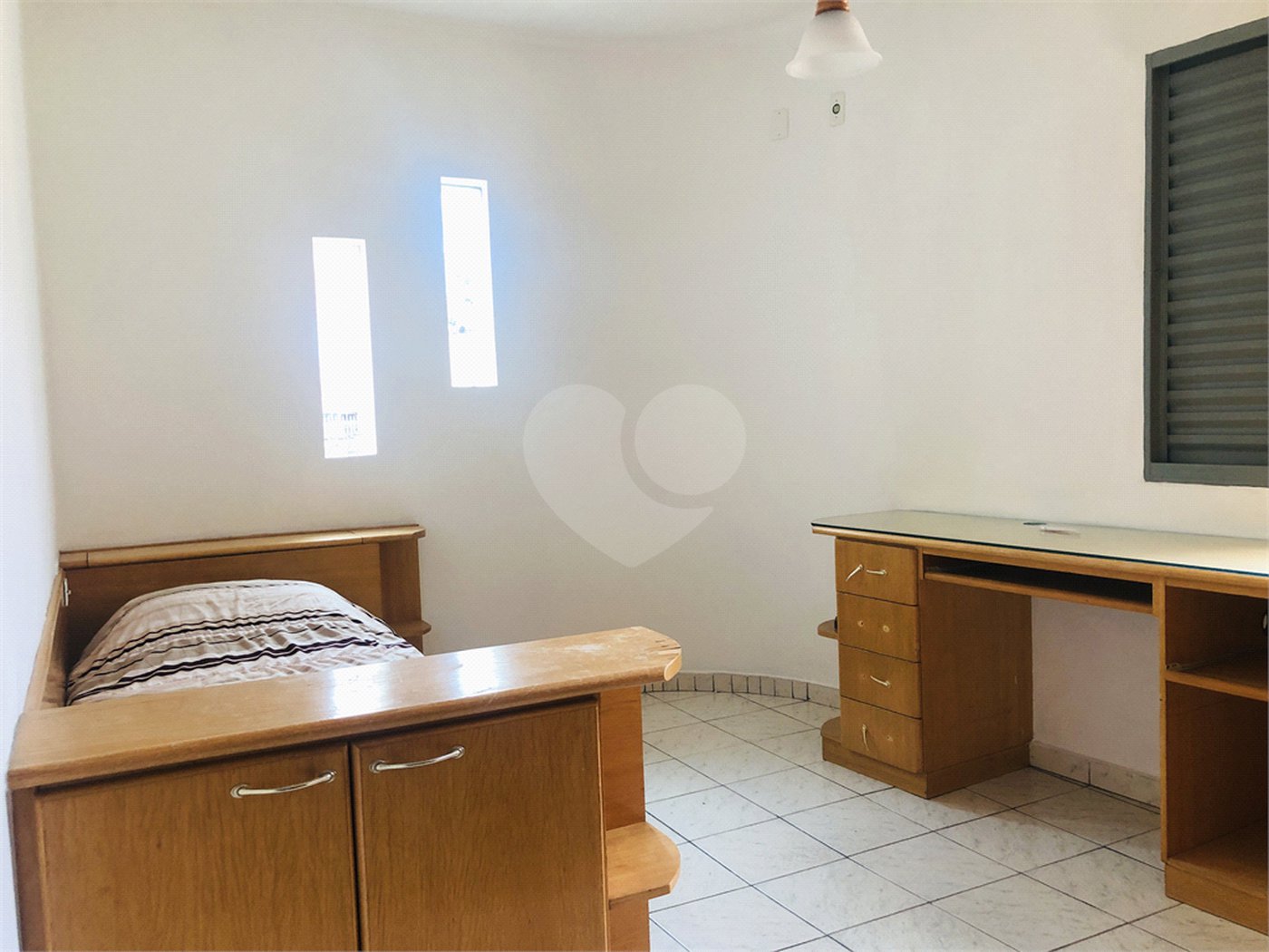 Sobrado à venda com 3 quartos, sendo 1 suíte, em Vila Romero, São Paulo, SP
