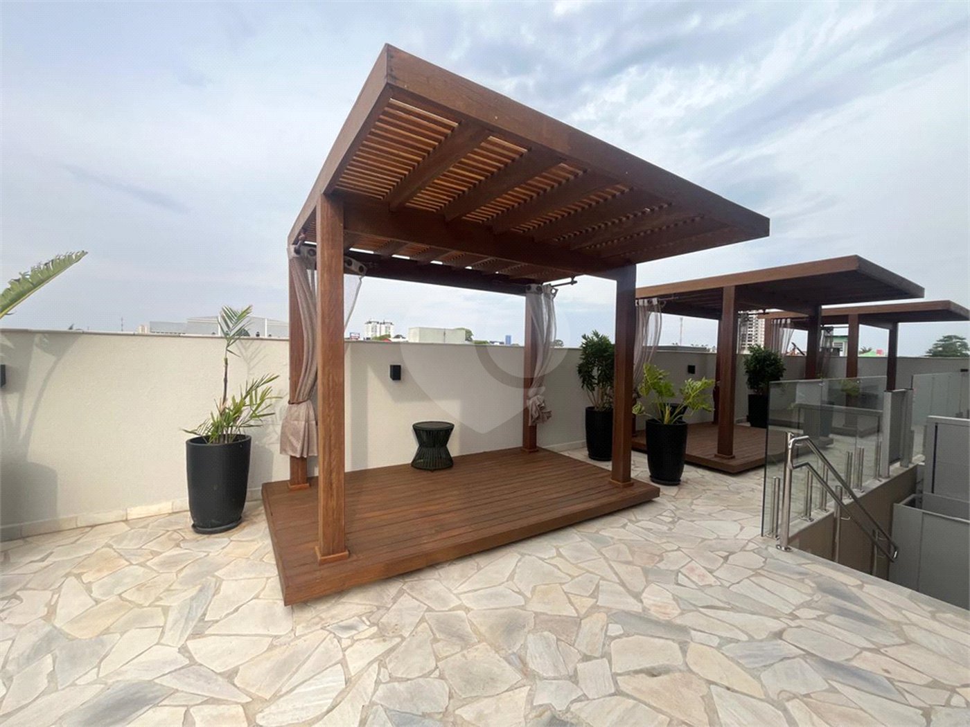 Apartamento à venda com 2 suítes no Centro, Itapetininga, SP