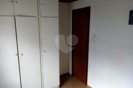 Casa à venda com 6 quartos, sendo 3 suítes,  em Brooklin Paulista, São Paulo, SP