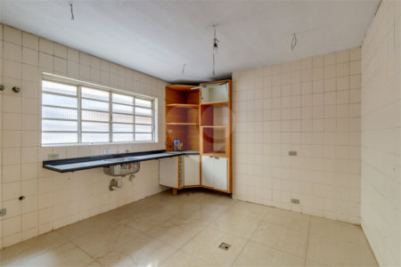 Casa Térrea à venda com 4 quartos, sendo 1 suíte, em Brooklin, São Paulo, SP