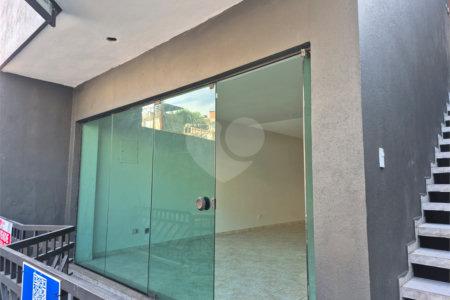 Prédio à venda em Imirim, São Paulo, SP