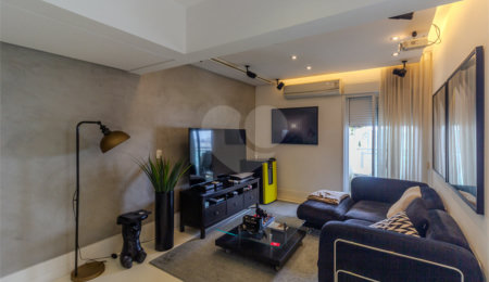 Apartamento à venda com 3 suítes em Campo Belo, São Paulo, SP