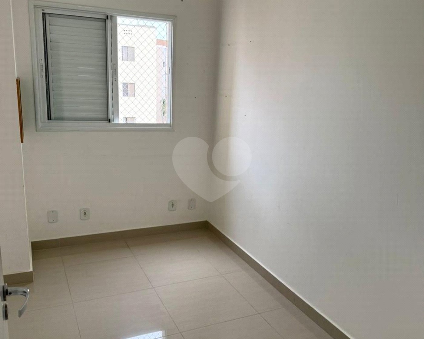 Apartamento à venda com 3 quartos, sendo 1 suíte, em Jardim Nova Manchester, Sorocaba, SP