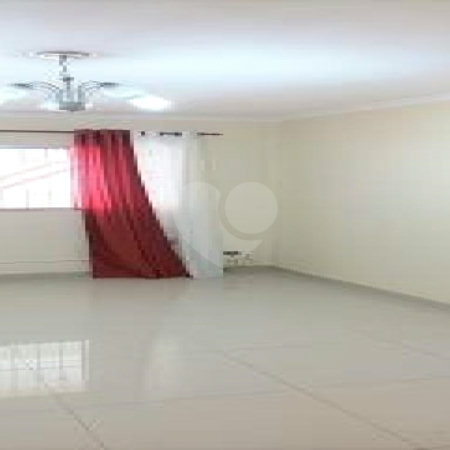 Casa à venda com 3 quartos, sendo 1 suíte, em Jardim Alvorada (zona Oeste), São Paulo, SP
