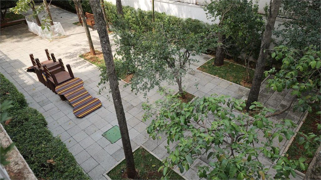 Apartamento á venda - Vila Olímpia