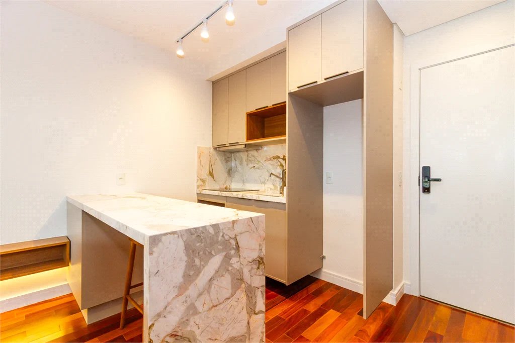 Apartamento à venda com 1 suíte em Pinheiros, São Paulo, SP