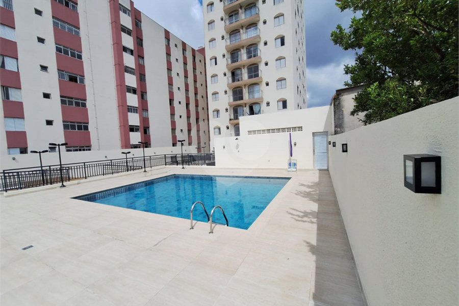 Apartamento à venda com 3 quartos em Vila Nivi, São Paulo, SP