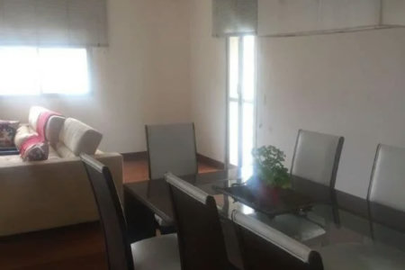 Apartamento à venda com 3 suítes em Jardim Londrina, São Paulo, SP