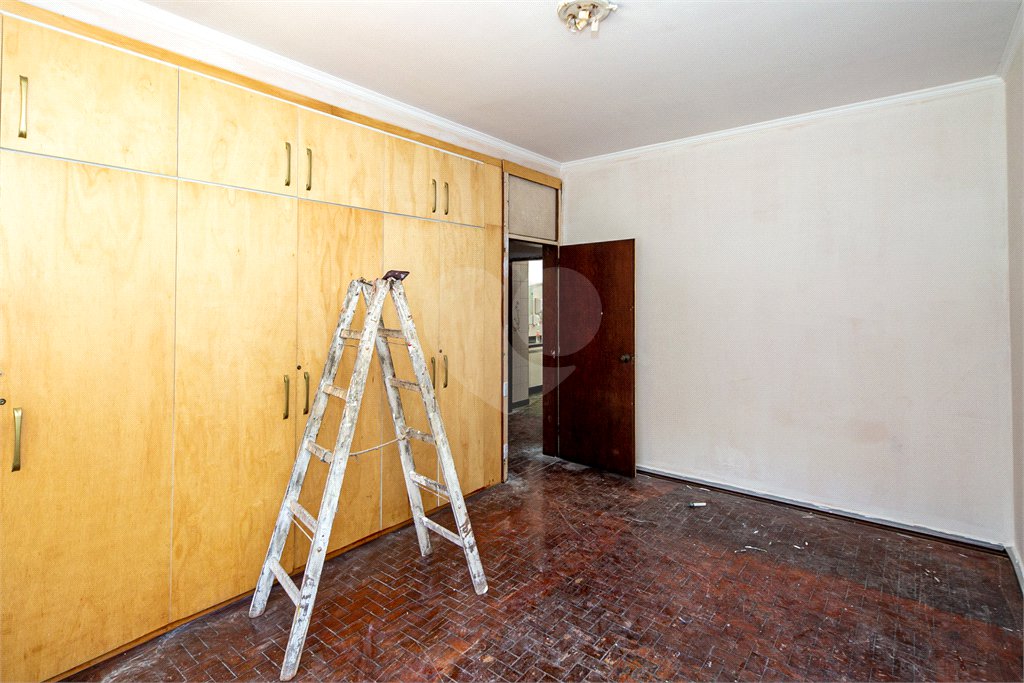 Casa Térrea à venda com 4 quartos, sendo 1 suíte,  em Brooklin Velho, São Paulo, SP