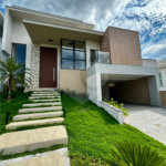 Casa à venda com 3 suítes no condomínio Belvedere I, Votorantim - SP