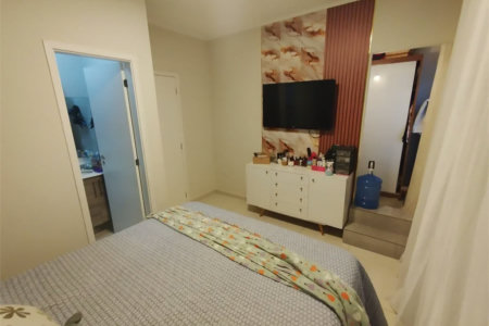 Casa à venda com 2 quartos, sendo 1 suíte,  no condomínio Residencial Viva Vida, Cotia - SP