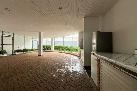 Apartamento à venda com 3 quartos, sendo 1 suíte, em Vila Andrade, São Paulo, SP