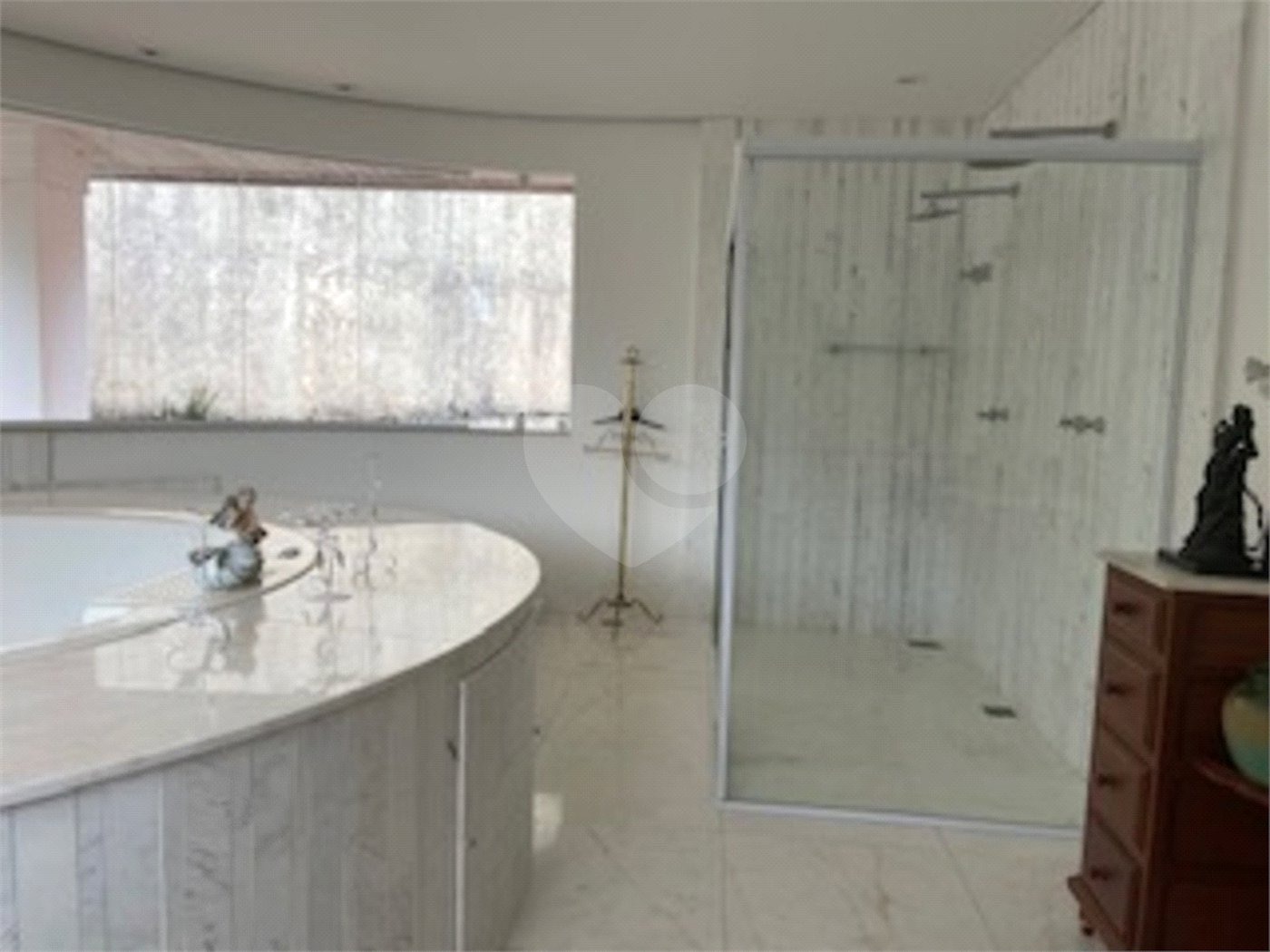 Casa à venda com 4 suítes no condomínio Parque Imperial da Cantareira, Mairiporã - SP
