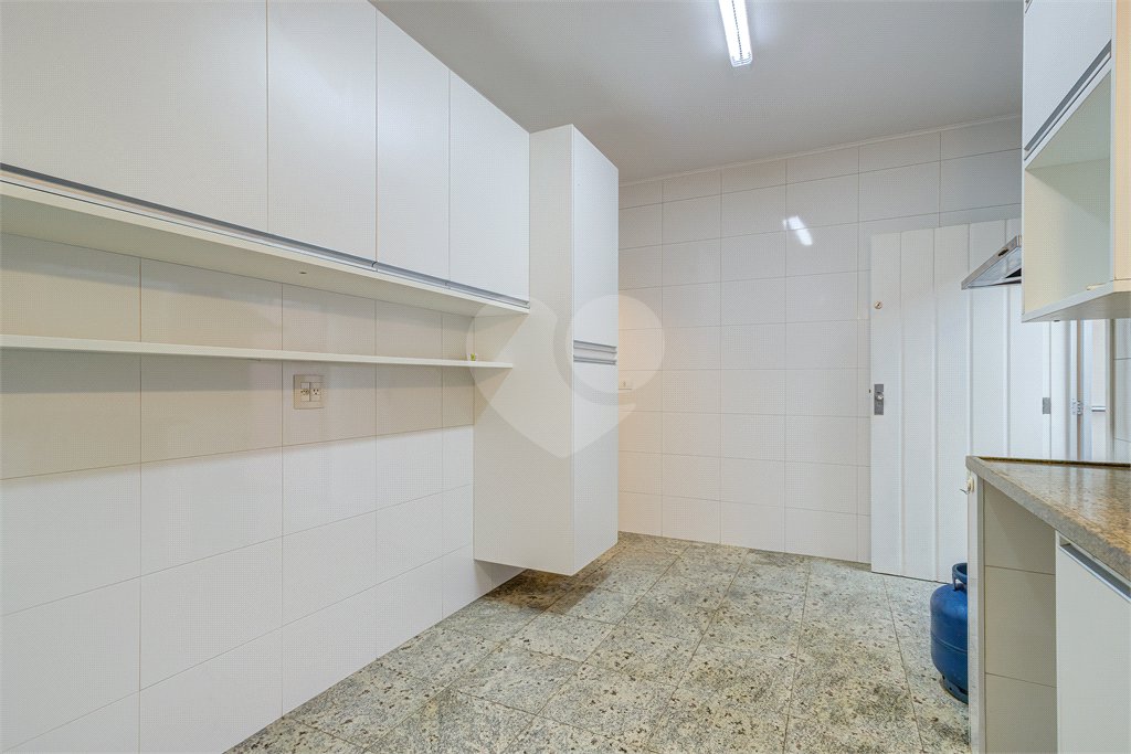Sobrado à venda com 3 quartos, sendo 1 suíte, em Jardim Petrópolis, São Paulo, SP