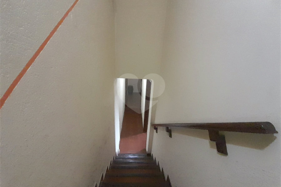 Sobrado à venda com 4 quartos, sendo 1 suíte,  em Saúde, São Paulo, SP