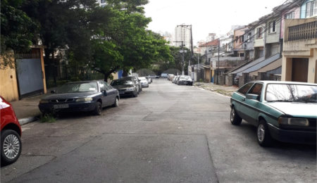 Casa em condomínio à venda com 2 quartos em Santana, São Paulo, SP