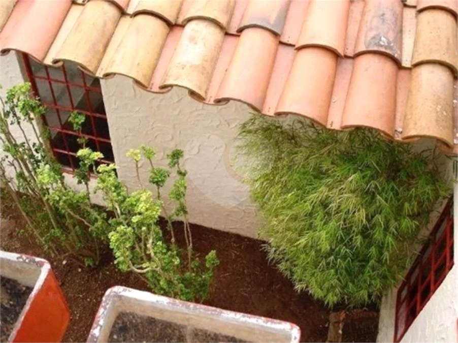 Sobrado à venda com 4 quartos, sendo 1 suíte,  em Vila Rosália, Guarulhos, SP