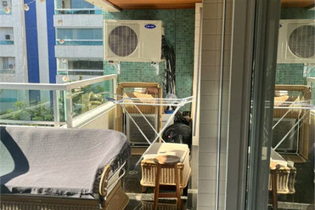 Apartamento à venda com 3 suítes em Real Parque, São Paulo, SP