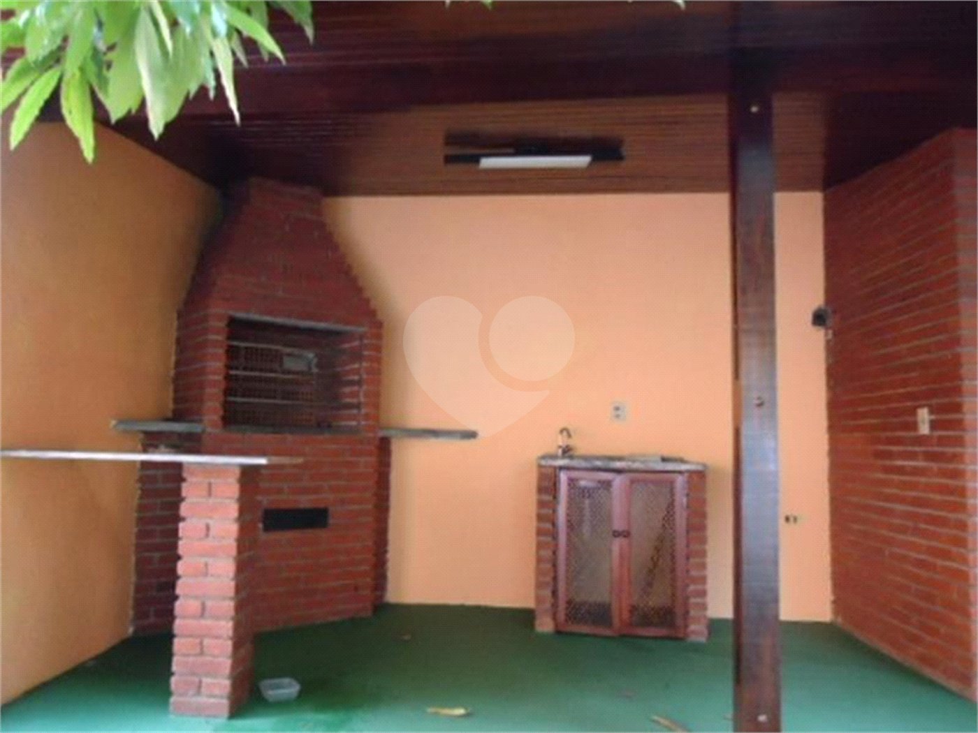 Sobrado à venda ou para alugar com 2 suítes em Paraisópolis, São Paulo, SP