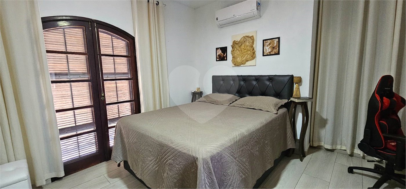 Casa em condomínio à venda com 3 quartos em Praia Rasa, Armação dos Búzios, RJ