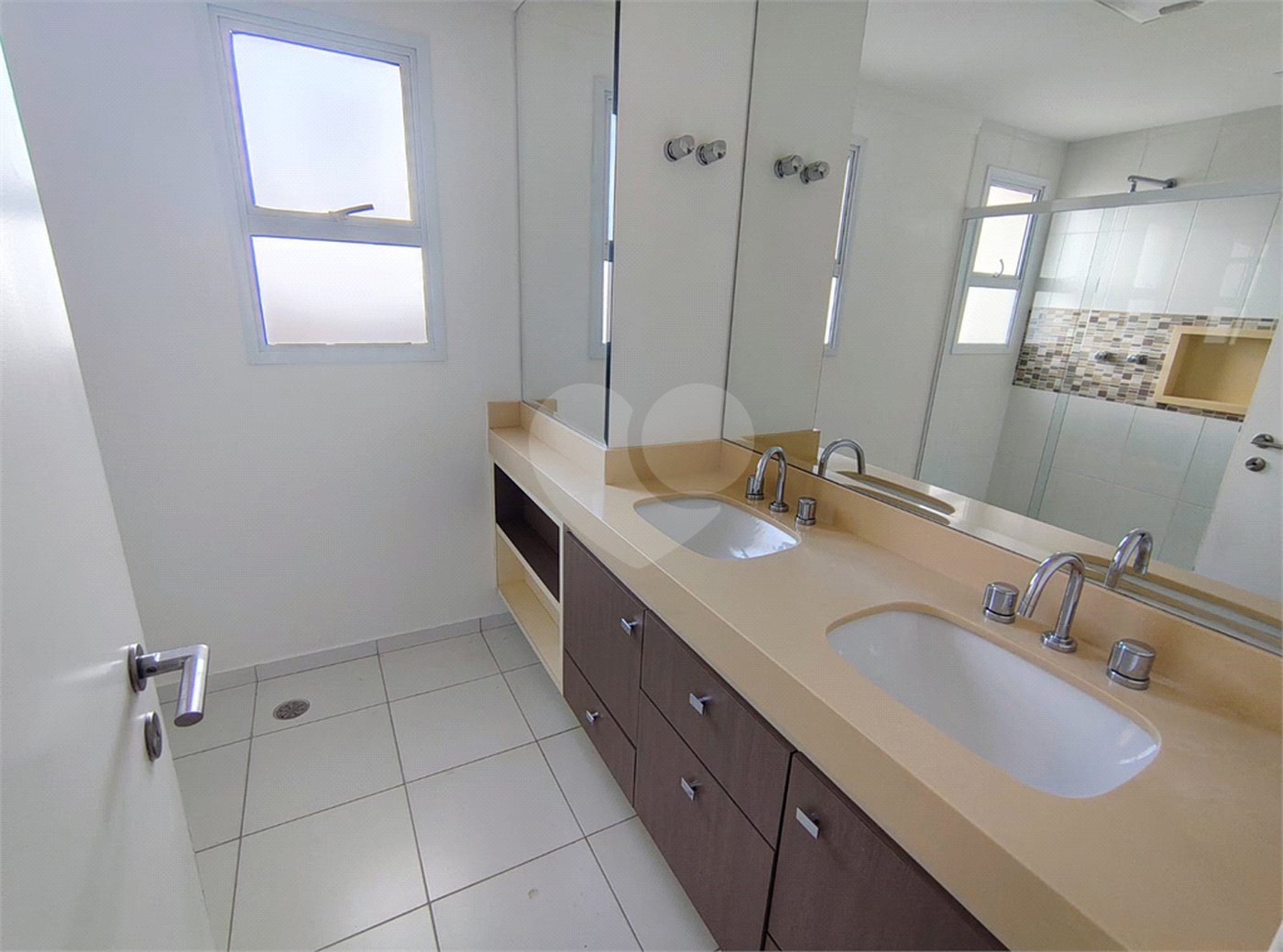 Apartamento à venda com 3 suítes em Anhangabaú, Jundiaí, SP