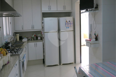 Casa à venda com 3 suítes em Vila Inah, São Paulo, SP