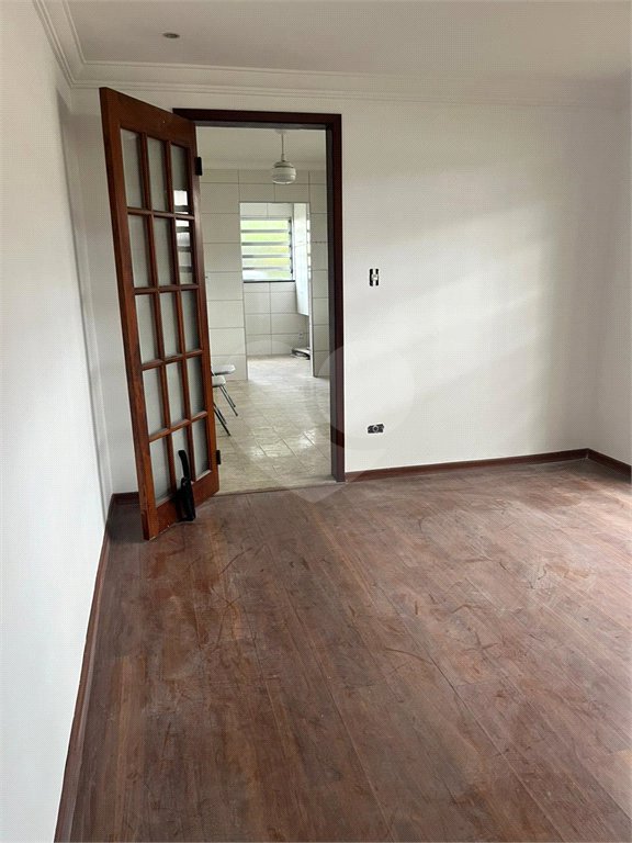 Casa à venda com 5 quartos, sendo 3 suítes,  em Jardim Bonfiglioli, São Paulo, SP
