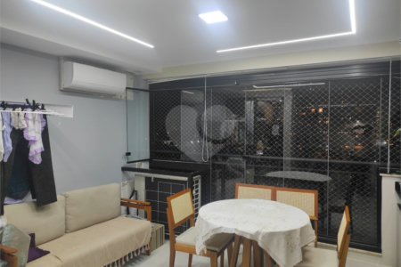 Apartamento à venda com 3 quartos, sendo 2 suítes, em Barra Funda, São Paulo, SP