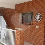 Casa à venda com 3 quartos, sendo 1 suíte, no condomínio Parque Suiça, Caieiras - SP