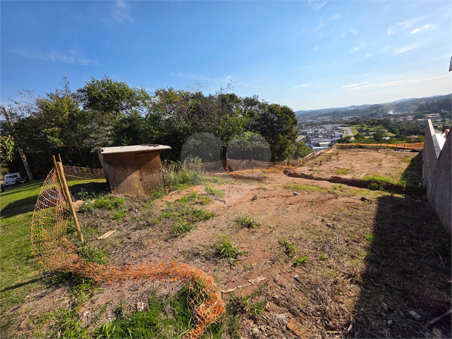 Terreno à venda no condomínio Reserva dos Jatobás, Louveira - SP