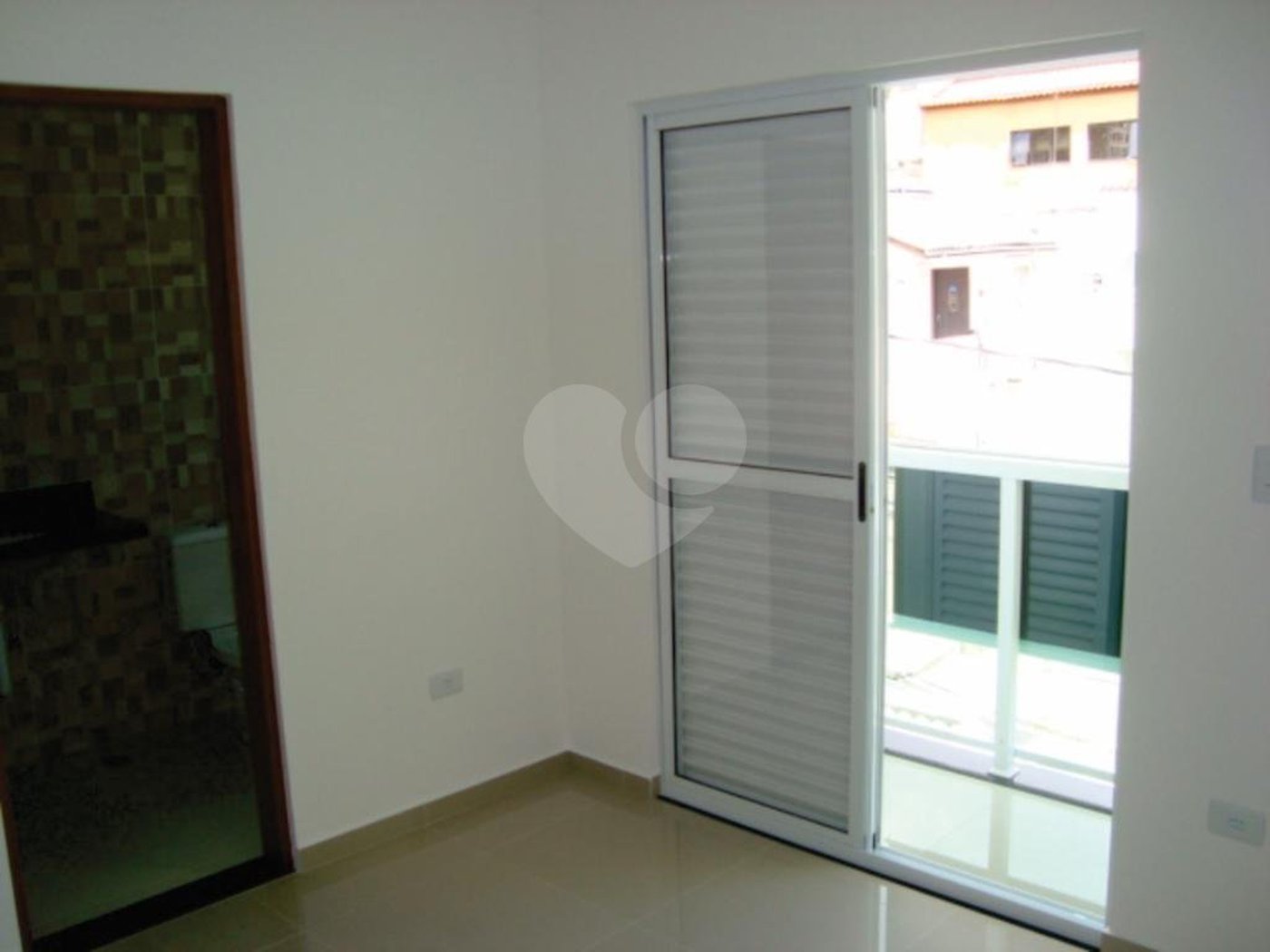 Sobrado à venda com 3 quartos, sendo 1 suíte, em Vila Mazzei, São Paulo, SP