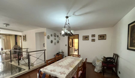 Casa à venda com 4 quartos, sendo 1 suíte,  em Jardim das Vertentes, São Paulo, SP
