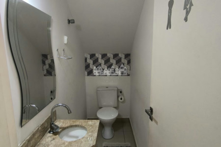Casa à venda com 3 suítes em Jardim Maristela, Atibaia, SP